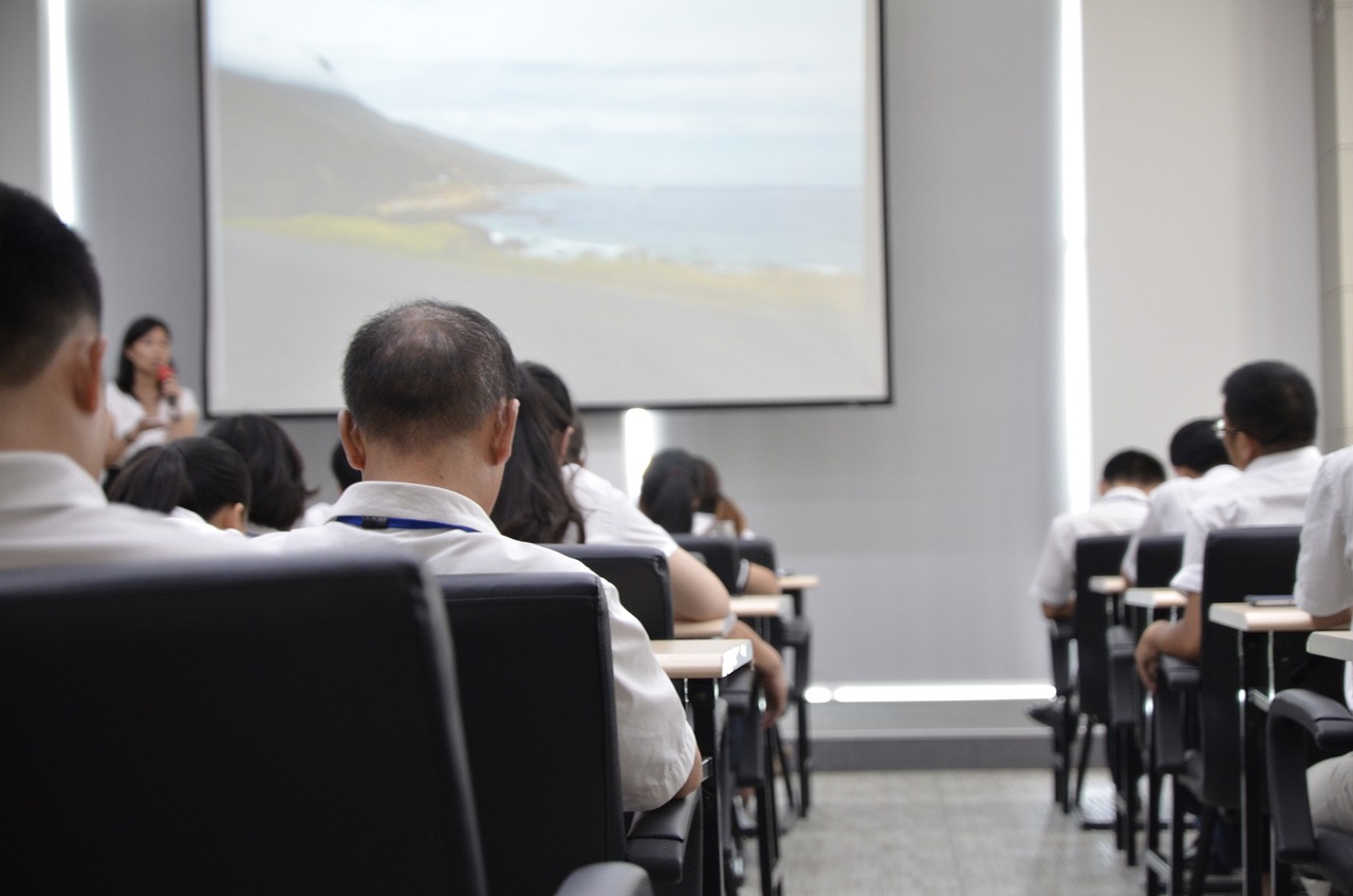 适合学生的网上兼职，探索、启示与体验之道